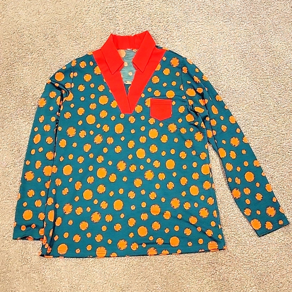 Vintage med top with 70s collar